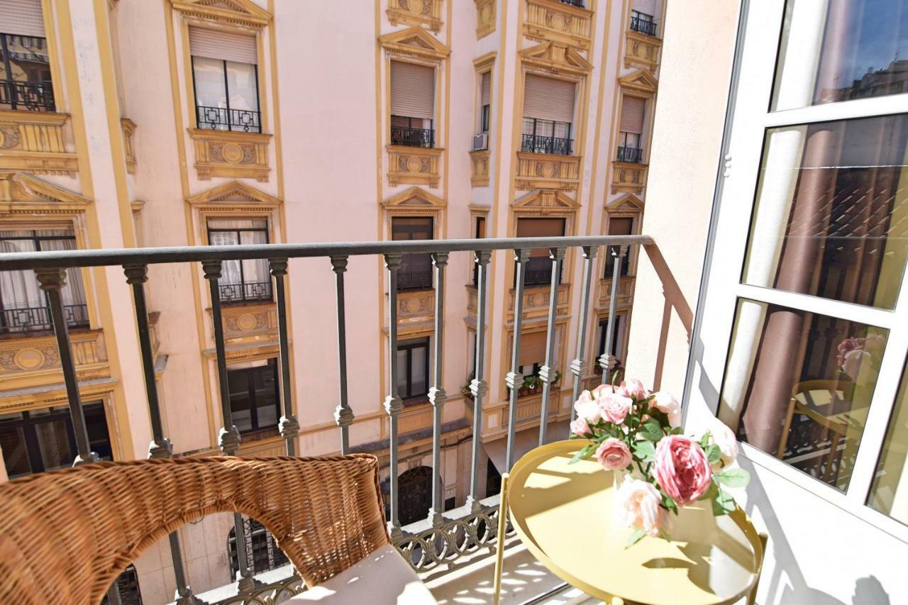 Apartamento Cister Old Town Малага Екстериор снимка