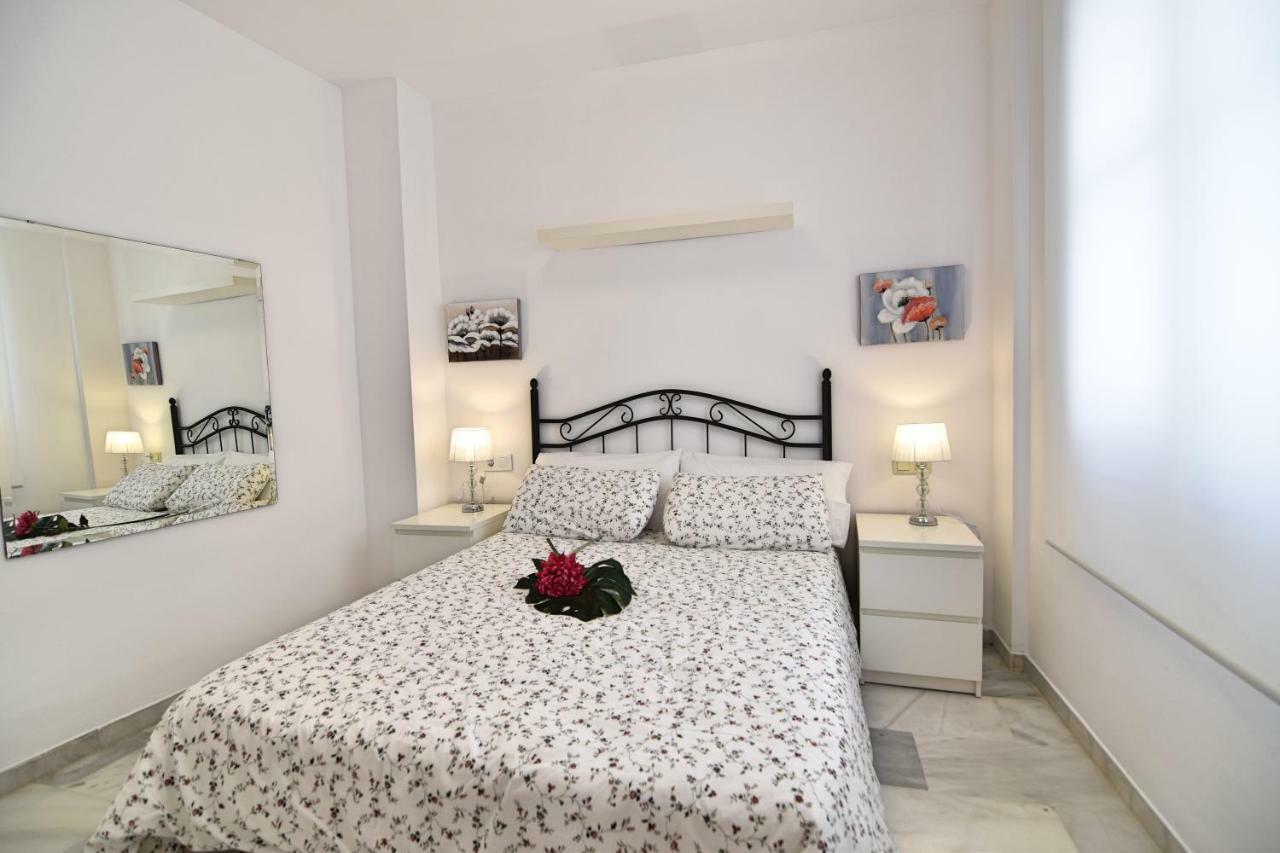 Apartamento Cister Old Town Малага Екстериор снимка
